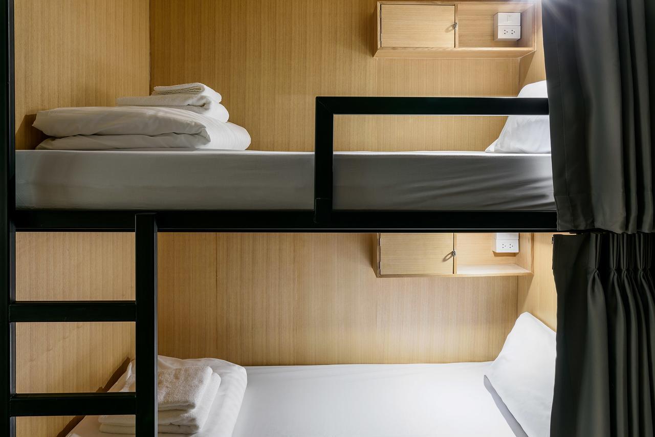 Travelier Hostel Bangkok Dış mekan fotoğraf